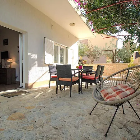 Rose-2 By Interhome Apartment *