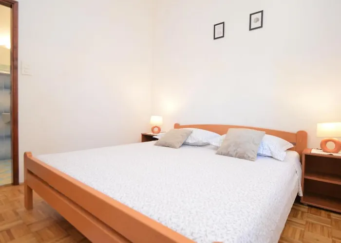 Rose-2 By Interhome Appartement *