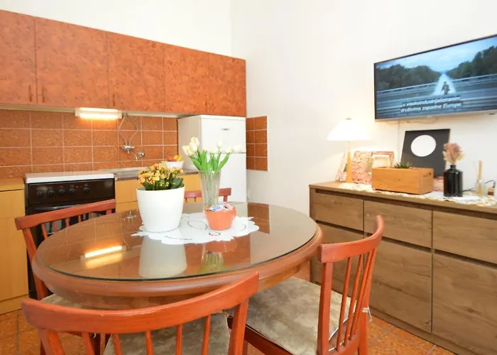 Rose-2 By Interhome Zaboric