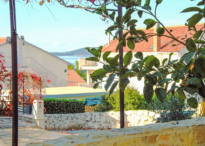 Apartment Rose-2 By Interhome