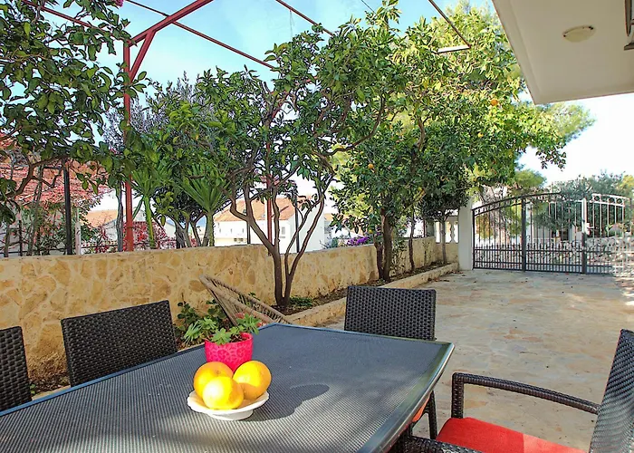 Rose-2 By Interhome Zaboric